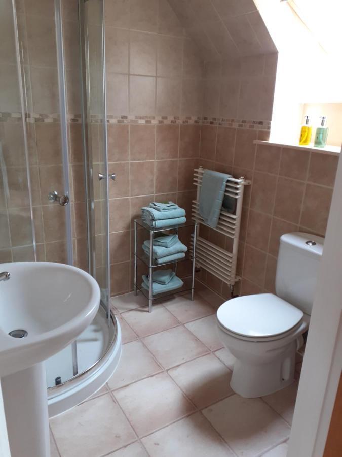 Trien Lodge Карбост Екстериор снимка